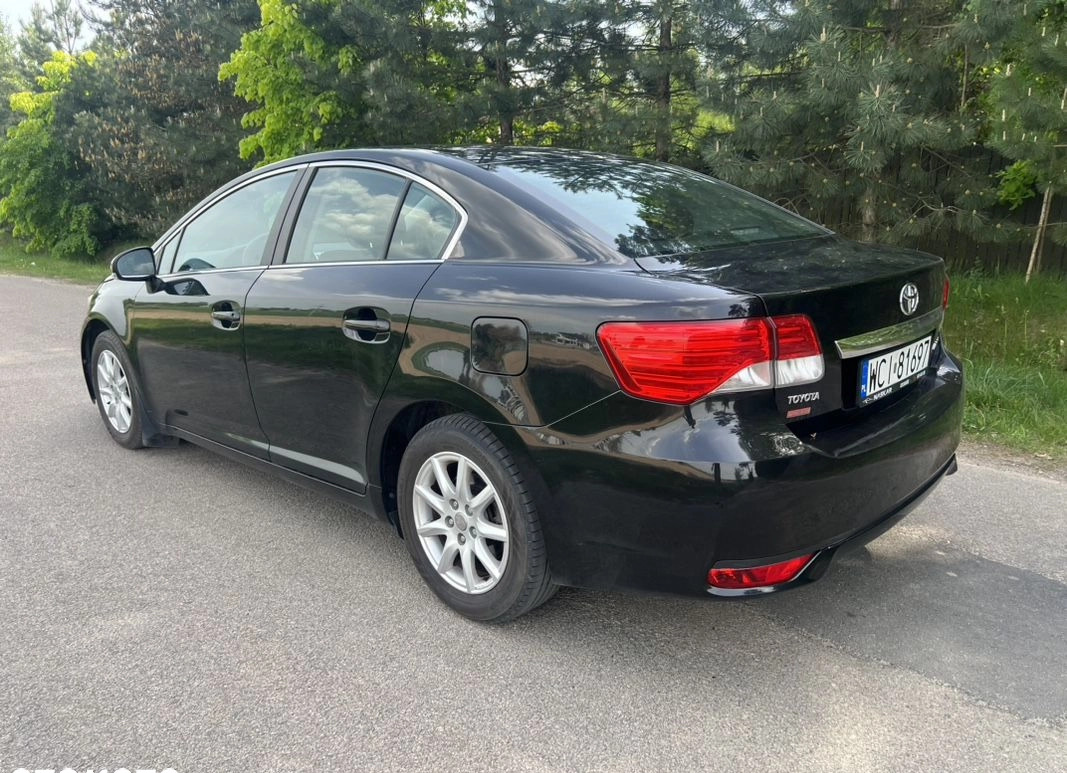 Toyota Avensis cena 37900 przebieg: 189600, rok produkcji 2012 z Ciechanów małe 79
